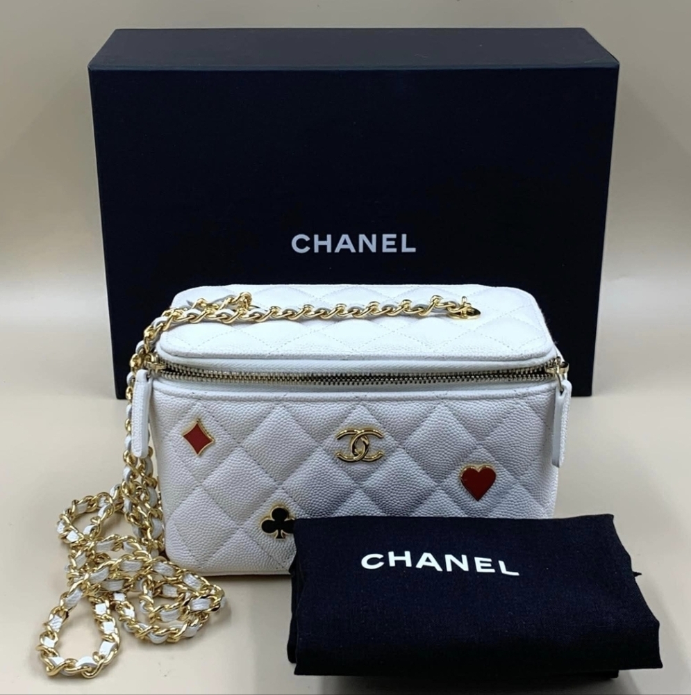Chanel White Quilted Crossbody Bag with Gold Accents